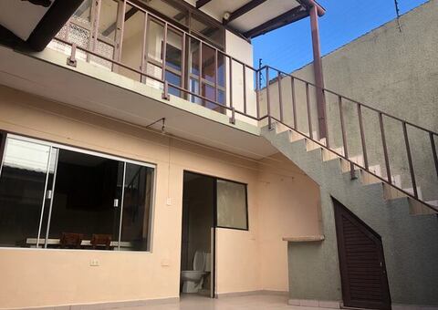Vendo hermosa casa Santa Cruz centro