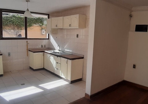 HERMOSA CASA EN ANTICRÉTICO OPCIÓN A VENTA KOANI LA PAZ