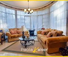 Hermosa casa con piscina en venta, Trojes, Tiquipaya, Cochabamba - 2