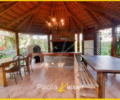 Hermosa casa con piscina en venta, Trojes, Tiquipaya, Cochabamba - 14