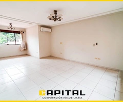 Casa con piscina y 4 dormitorios en alquiler, Zona Norte - 12