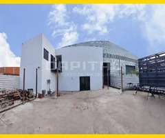 Galpon con oficinas en alquiler zona Parque Industrial - 2
