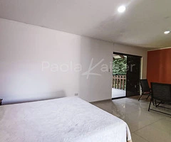 Casa amoblada en venta, Condominio Laguna Azul, Santa Cruz - 5