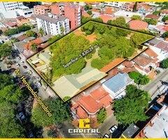 AMPLIO INMUEBLE  EN VENTA SOBRE AV. CENTENARIO - 6