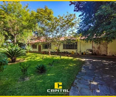 AMPLIO INMUEBLE  EN VENTA SOBRE AV. CENTENARIO - 15