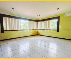 SOBRE TERCER ANILLO AMPLIO INMUEBLE EN ALQUILER - IDEAL PARA EMPRESAS - 2