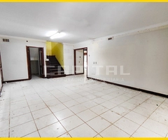 SOBRE TERCER ANILLO AMPLIO INMUEBLE EN ALQUILER - IDEAL PARA EMPRESAS - 3