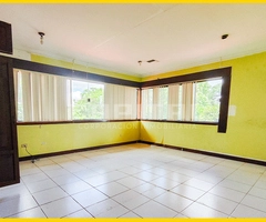 SOBRE TERCER ANILLO AMPLIO INMUEBLE EN ALQUILER - IDEAL PARA EMPRESAS - 9