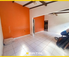 CASA EN VENTA ENTRE PARAGUA Y MUTUALISTA – DENTRO DEL 3ER ANILLO - 4