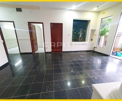 ALQUILO OFICINAS SOBRE AVENIDA TRINIDAD – DENTRO DEL SEGUNDO ANILLO - 8