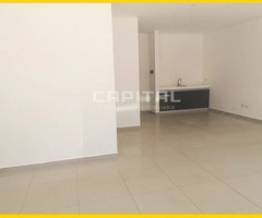 SOBRE AVENIDA ALEMANA  LOCAL EN ALQUILER CON AMPLIA VIDRIERA - 2