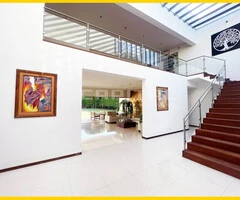EN CONDOMINIO COLINAS DEL URUBO II – VENDO HERMOSA CASA - 2