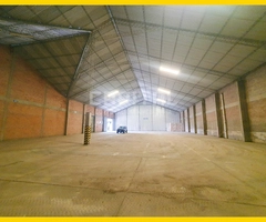 GALPONES CON OFICINAS Y AMPLIO PAQUEO EN ZONA NORTE - DIFERENTES TAMAÑOS - 5