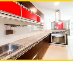 CASA EN ALQUILER CON 4 SUITES EN CONDOMINIO ZONA OESTE - 4