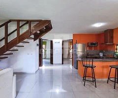 CASA EN VENTA EN CONDOMINIO LAGUNA AZUL CON MUCHA VEGETACION - 4