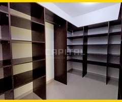 Linda casa con 5 suites en Barrio Las Palmas - 9