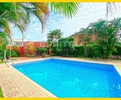 AMPLIA CASA EN ALQUILER EN CONDOMINIO ZONA OESTE - 3