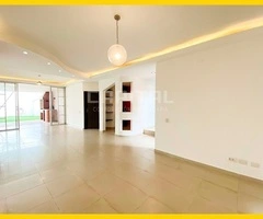 AMPLIA CASA EN ALQUILER EN CONDOMINIO ZONA OESTE - 4