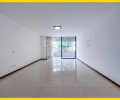 Departamento de 3 dormitorios en venta zona Barrio Equipetrol - 8