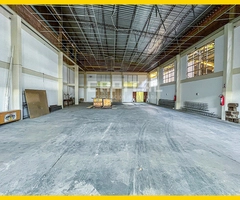 SOBRE AV BANZER INMUEBLE COMERCIAL CON SHOWROOM, OFICINAS, ALMACÉN Y  DEPÓSITOS ????????️ - 13