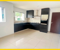 CASA SEMI AMOBLADA O SIN MUEBLES EN ALQUILER - 9