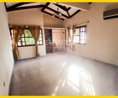 TERRENO / CASA EN VENTA   SOBRE LA AV. LA BARRANCA - 4