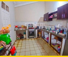 TERRENO / CASA EN VENTA   SOBRE LA AV. LA BARRANCA - 8