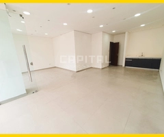 SOBRE AVENIDA ALEMANA  LOCAL EN ALQUILER CON AMPLIA VIDRIERA - 6