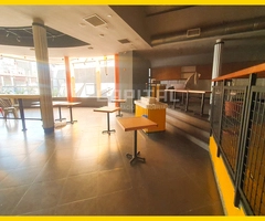 LOCAL/OFICINA EN ALQUILER – SOBRE AVENIDA MELCHOR PINTO - 7