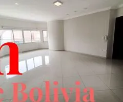 EN CONDOMINIO BARRIO NORTE – ALQUILO AMPLIA CASA C/PISCINA - 11