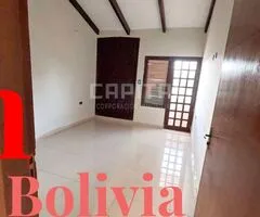 HERMOSA CASA EN VENTA EN BARRIO URBARÍ - 11