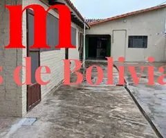 CASA EN VENTA CON 3 DEPARTAMENTOS EN AV VIRGEN DE LUJAN