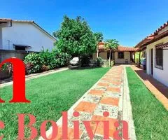 Casa en venta en cotoca sobre amplio terreno y pago en bs - 11