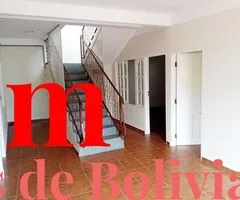 CASA DE DOS PLANTAS EN VENTA EN LA LOCALIDAD DEL TORNO