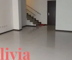 Casa en alquiler en condominio jardines del norte 6 con 3 suites