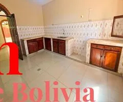 CASA EN VENTA – CALLE LAS TAPERAS, ZONA ESTE - 4
