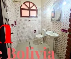 CASA EN VENTA – CALLE LAS TAPERAS, ZONA ESTE - 10