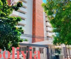 VENDO AMPLIA OFICINA EN PLANTA BAJA – EDIFICIO ALEGRANZA - 12