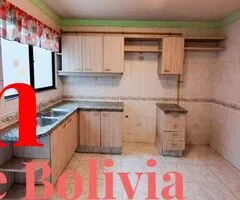 CASA AMPLIA DE 2 PLANTAS EN ALQUILER – URBANIZACION CAÑOTO - 9