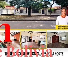 Terreno en venta con casa de una planta sobre avenida los sauces