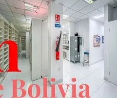 SOBRE AVENIDA IRALA VENDO INMUEBLE CON AMPLIO SHOWROOM - 9